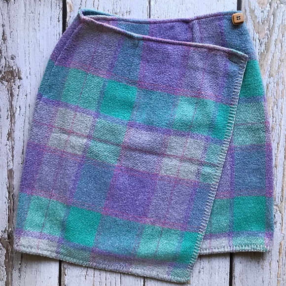 Vintage Express Plaid Wool Wrap Mini Skirt ๐๐ - Picture 3 of 7